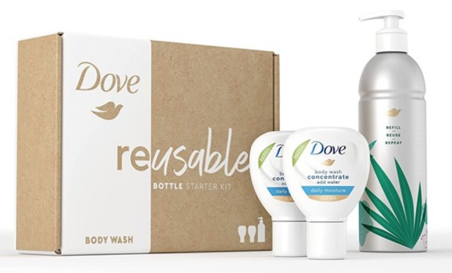 Packaging écologique en carton et packshot de gel douche Dove sous forme de recharges et de flacon réutilisable