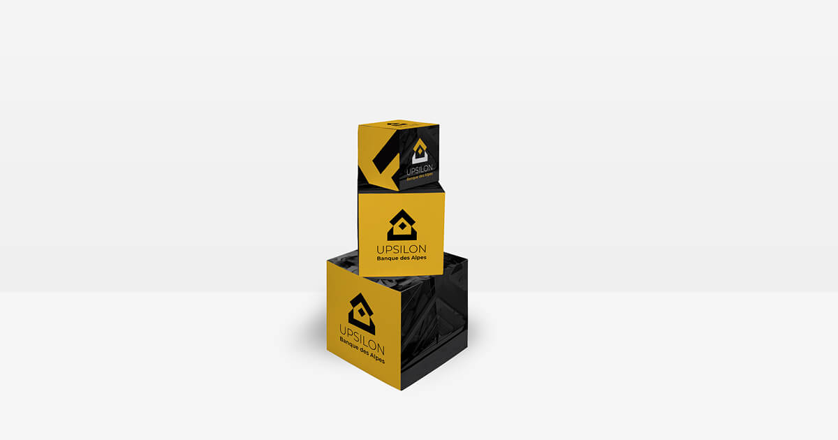 mini totem de cubes en carton empilables jaunes et noirs supports plv